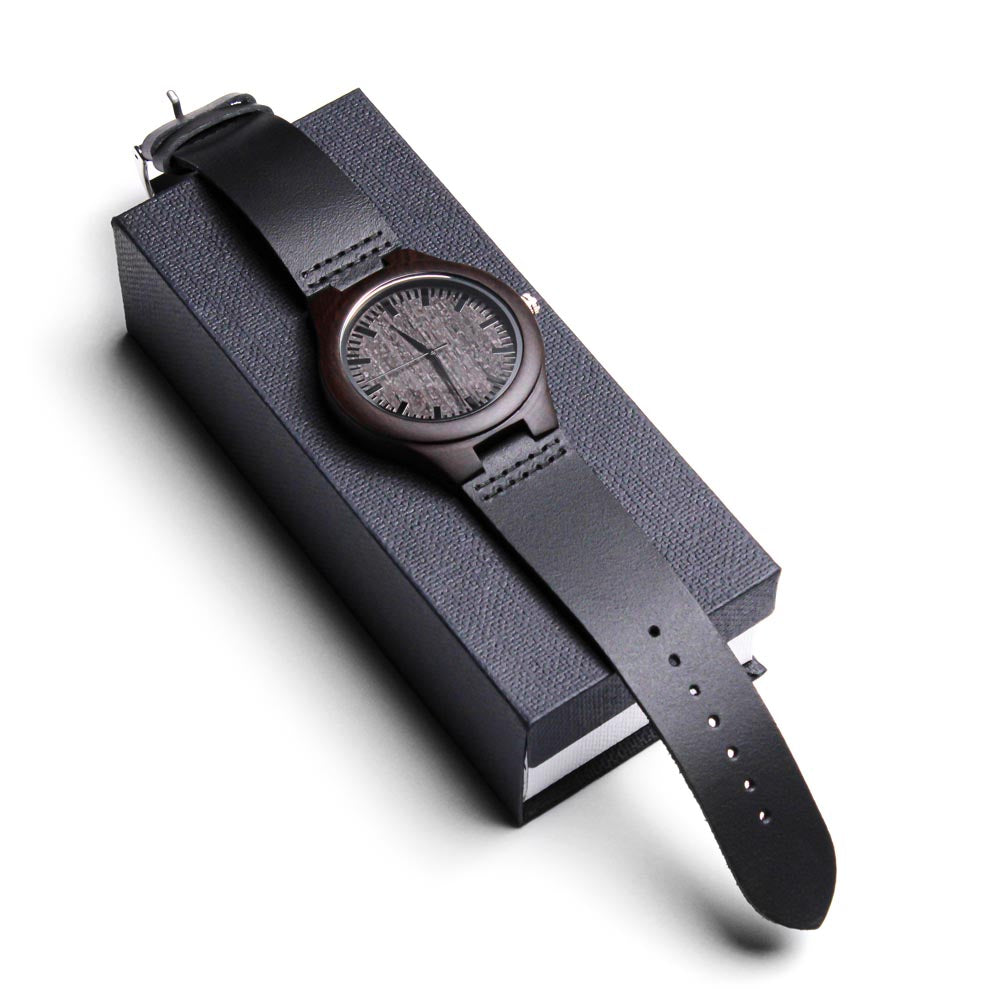 Japanese Quartz Sandalwood Men's Watch - Leather Band