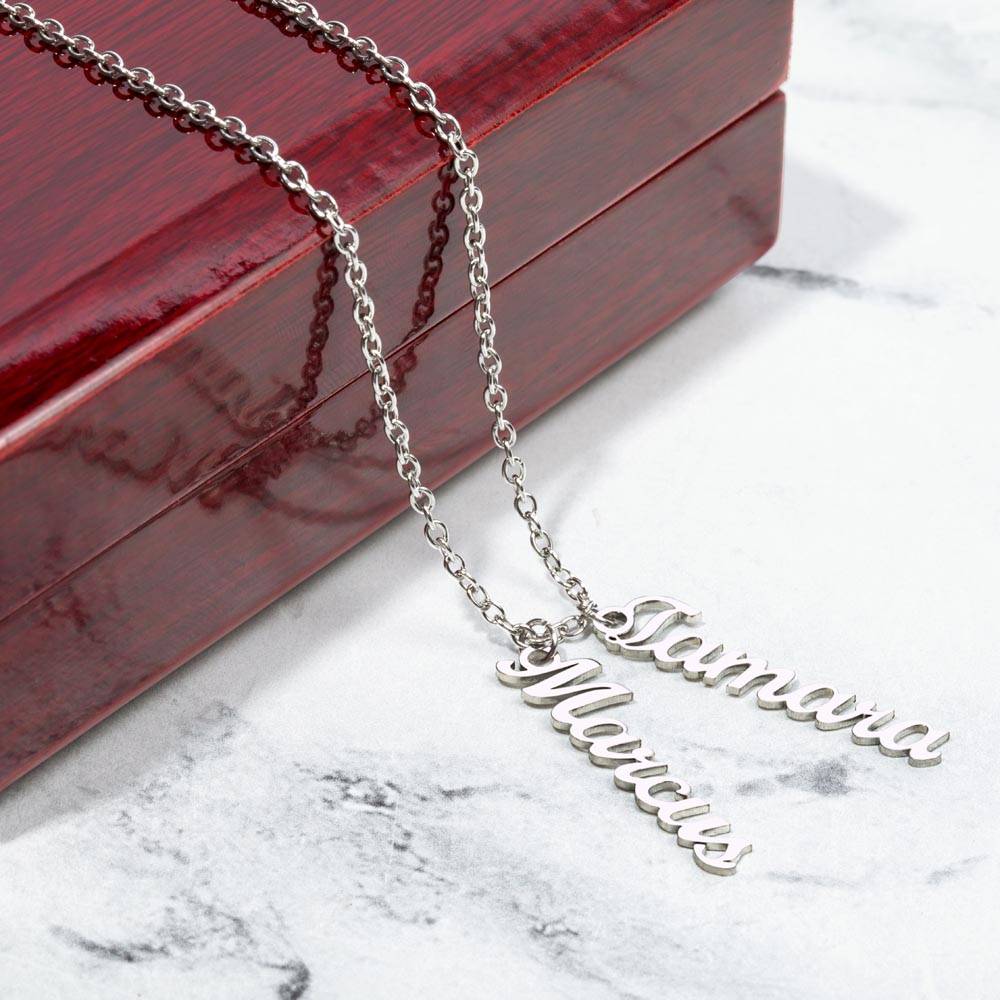 Custom up to 4 Names Mom Necklace