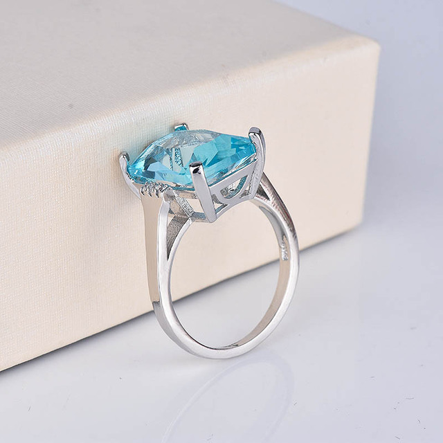 Aqua Blu Crystal Cocktail Party Ring