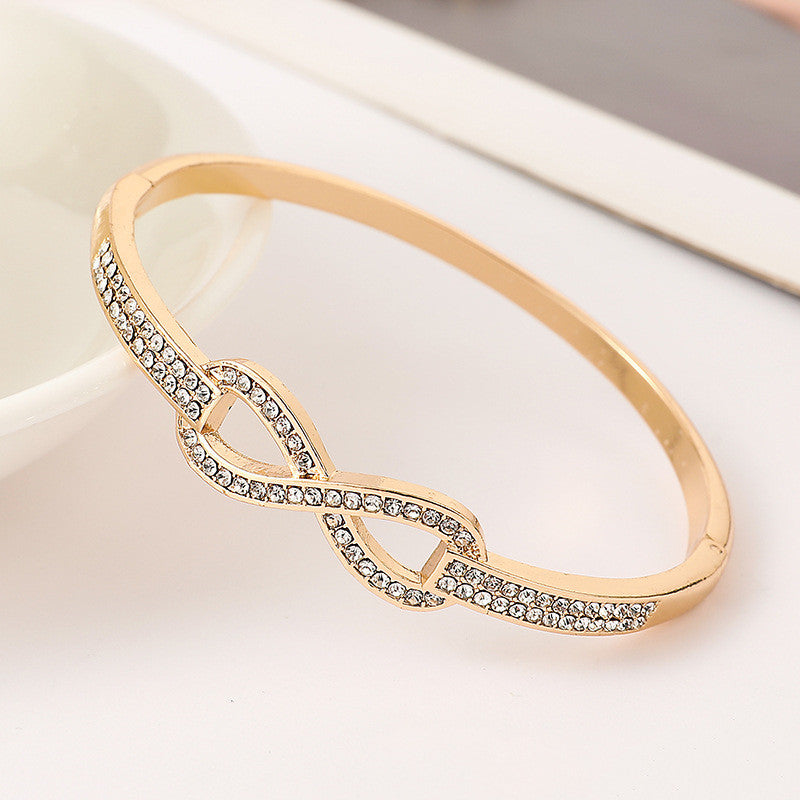 Infinity Luxury Zirconia Bracelet