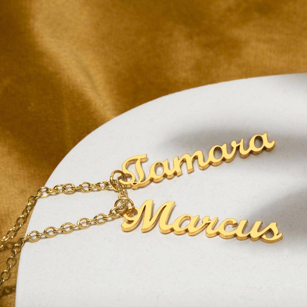 Custom up to 4 Names Mom Necklace