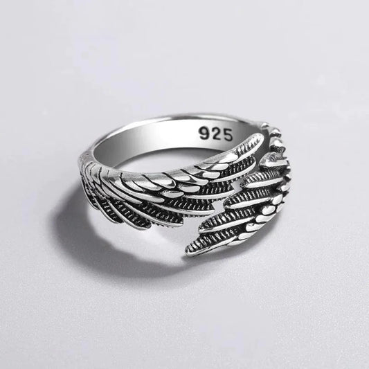 Adjustable Vintage Look Feather Silver Ring