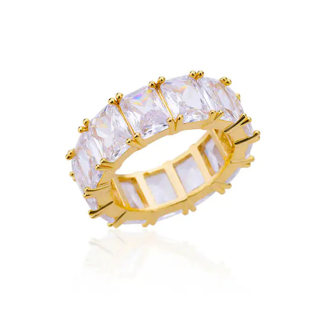 Elegant Rectangle Zircon Ring